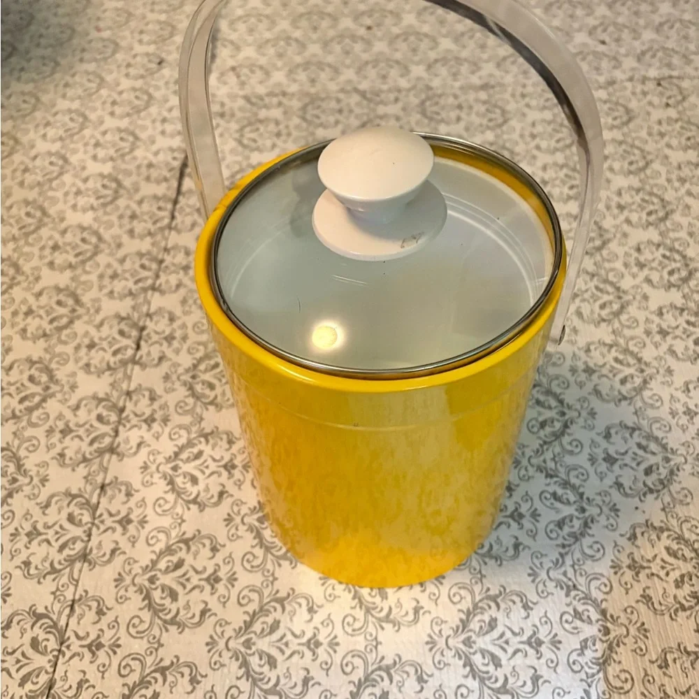 Vintage MCM Yellow Ice Bucket Lucite Retro canary Barware Party Lidded
